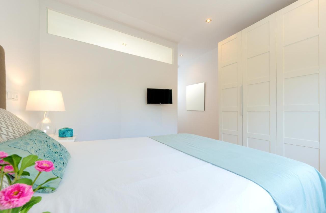 Genteel Home Paseo De Reding Málaga Dış mekan fotoğraf