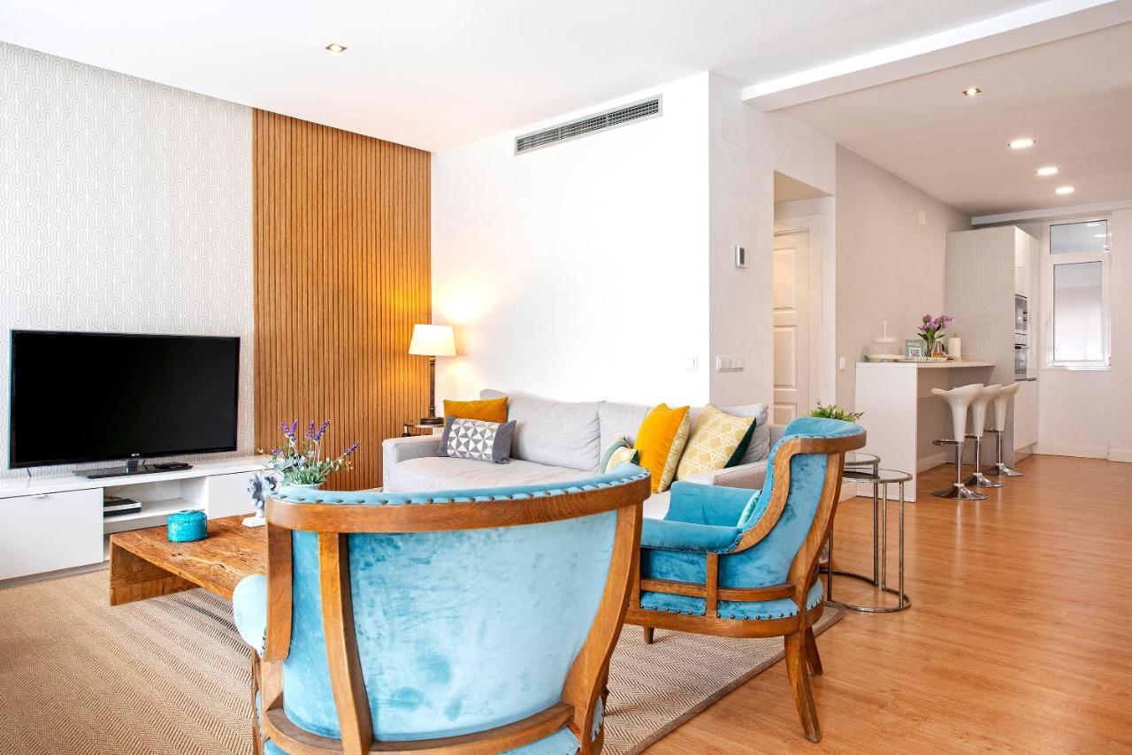 Genteel Home Paseo De Reding Málaga Dış mekan fotoğraf